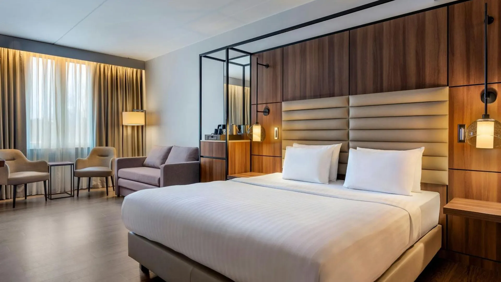 Ac Hotel By Marriott Stockholm Ulriksdal Solna Suecia